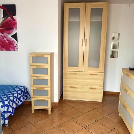 Διαμέρισμα 2 Bedrooms At 500 M Away From The Beach With Shared Pool And Enclosed Garden *